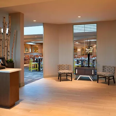 Delta Hotels By Marriott Toronto Airport & Conference Centre-3