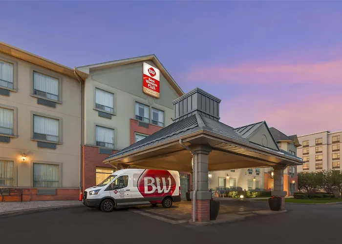 Best Western Plus Travel Toronto AirportAirport Hotel